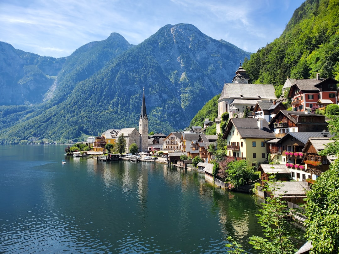 Austria-visa-photo-requirements,-Austria-visa-photo-size,-Austria-visa-photo-guidelines,-Austria-visa-photo-specifications,-Austrian-visa-photo-dimens-125.jpeg