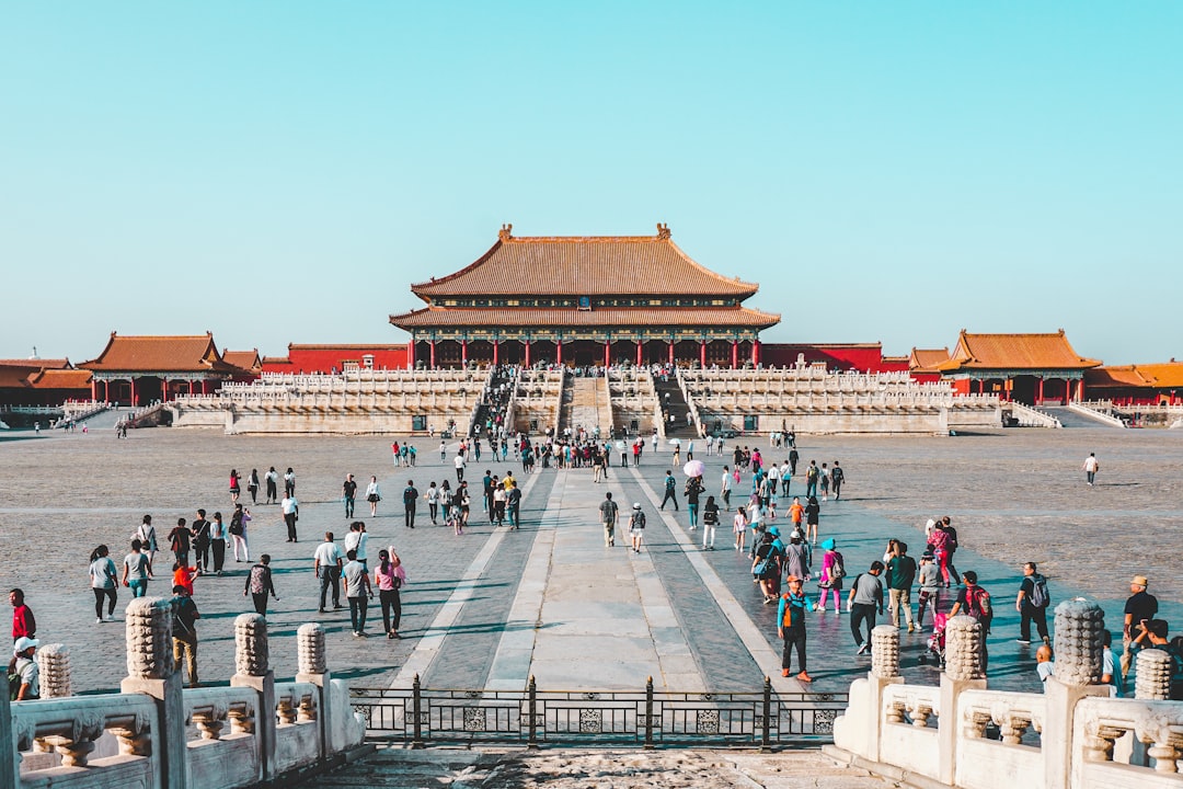 Photo: Ling Tang · Unsplash